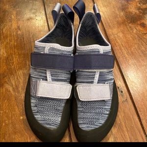 Black Diamond momentum womens 8 (39.5 euro)